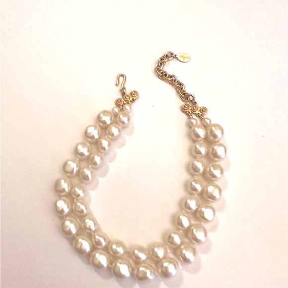 Carolee Original Necklace Romantic Faux Rich Double strand Pearl Necklace Unisex - Picture 8 of 11